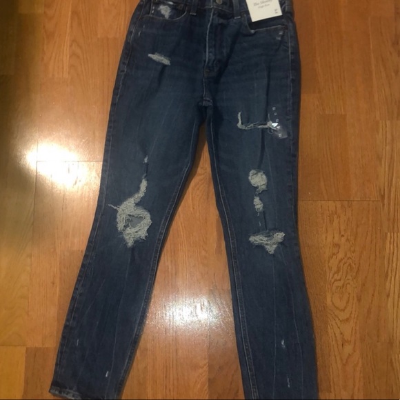 Abrecombie and Fitch Jeans - Picture 8 of 8